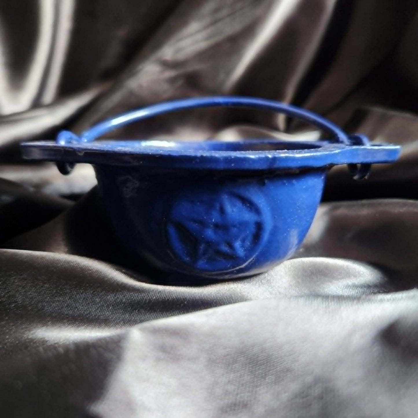 Cauldron-Coloured