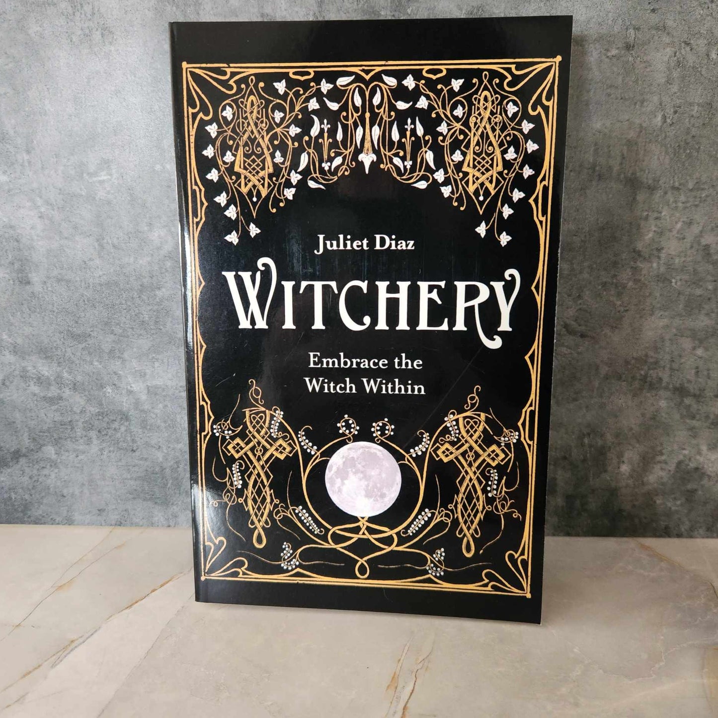 Witchery: Embrace the Witch within