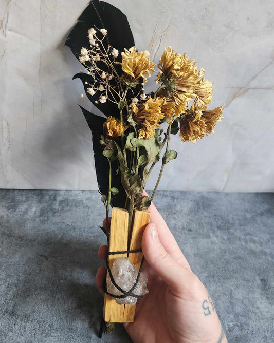 Chrysanthemum, Babies Breath, Palo Santo & Smokey Quartz