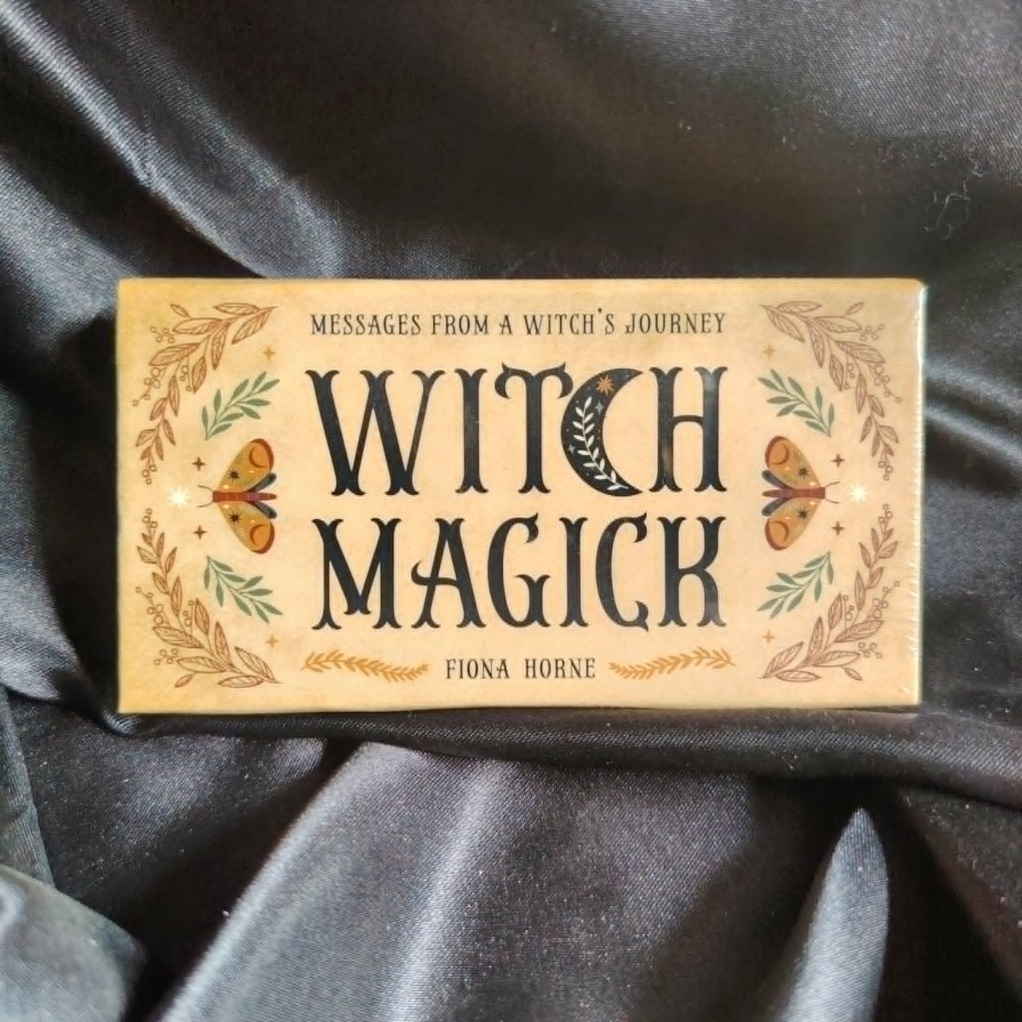 Witch Magick- Fiona Horne