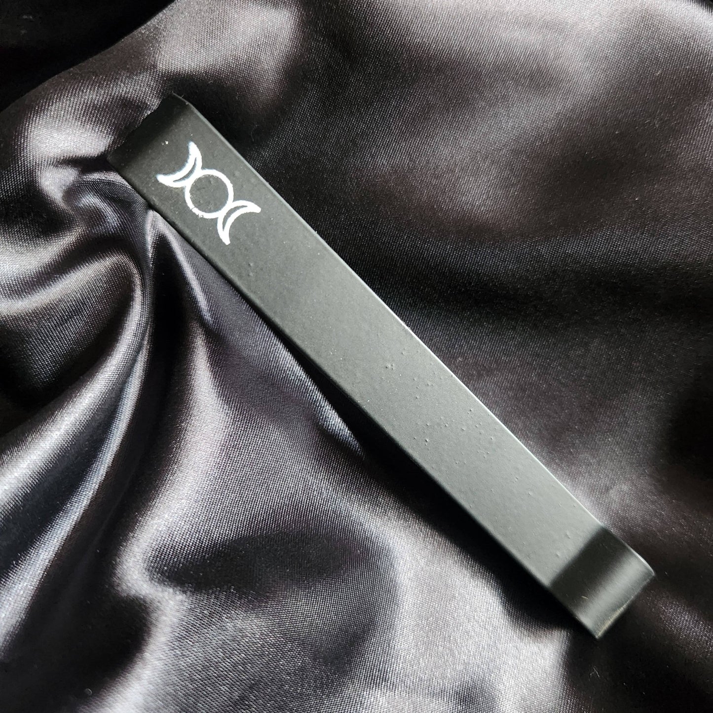Tongs