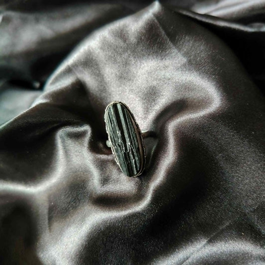 Black Tourmaline- Size 8