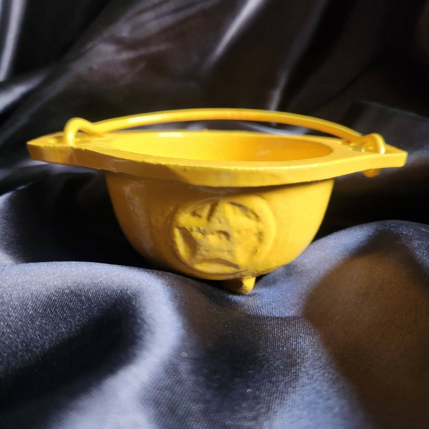 Cauldron-Coloured