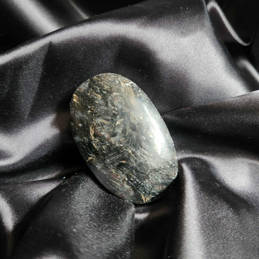 Garnet & Astrophyllite