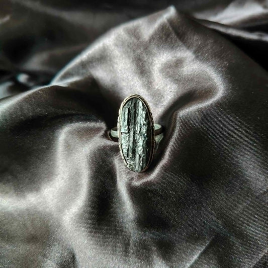 Black Tourmaline - Size 11