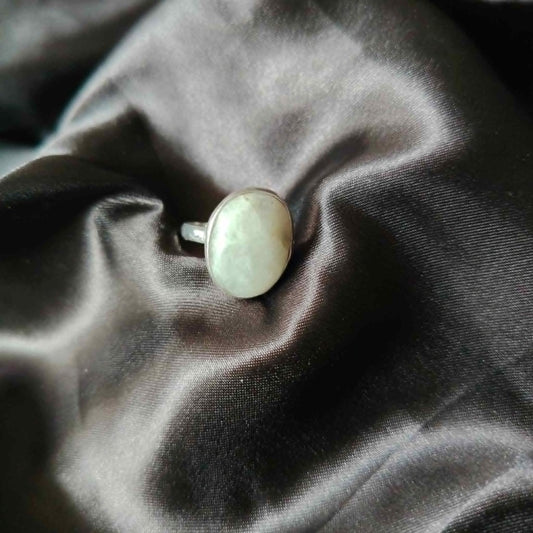 Moonstone- Size 8